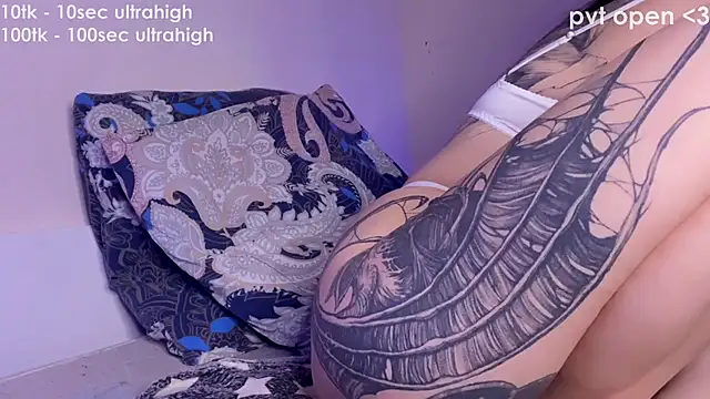  xxtina online show from October 30, 5:53 am