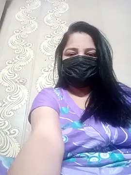 Snapshot of hornycoupleJandS chatting on April 21, 1:06 pm hornycoupleJandS online show from April 21, 1:06 pm