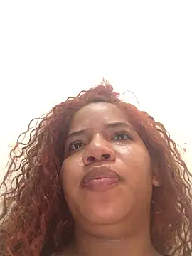 Snapshot of Kelsie_Williams chatting on May 6, 10:15 pm Kelsie Williams online show from May 6, 10:15 pm