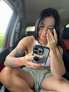 JulliaVegas online show from July 7, 2:03 am