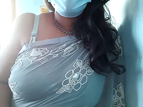 Snapshot of Tamilsathya2024 chatting on December 27, 3:31 am Tamilsathya2024 online show from December 27, 3:31 am