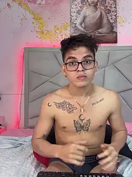 Snapshot of JACK_BLOSSOM_ chatting on December 28, 6:29 pm JACK BLOSSOM online show from December 28, 6:29 pm