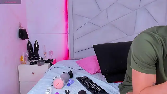 Snapshot of JACK_BLOSSOM_ chatting on December 30, 7:32 pm JACK BLOSSOM online show from December 30, 7:32 pm