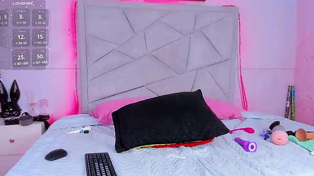 Snapshot of JACK_BLOSSOM_ chatting on December 31, 1:36 am JACK BLOSSOM online show from December 31, 1:36 am