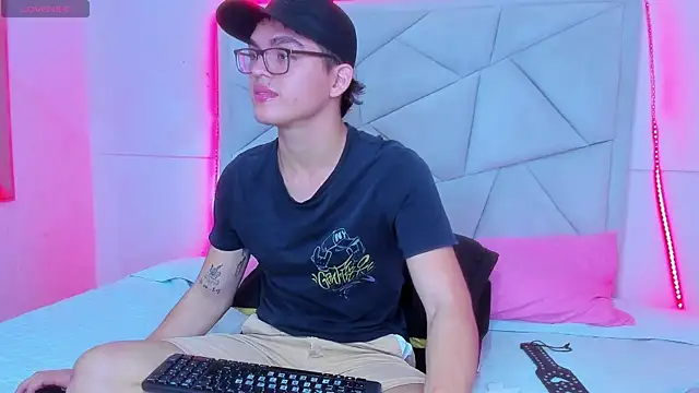 Snapshot of JACK_BLOSSOM_ chatting on January 7, 11:58 am JACK BLOSSOM online show from January 7, 11:58 am