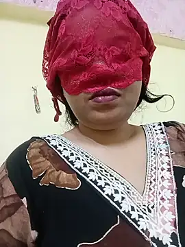 Snapshot of sunita-doll chatting on June 22, 9:50 am sunita-doll online show from June 22, 9:50 am