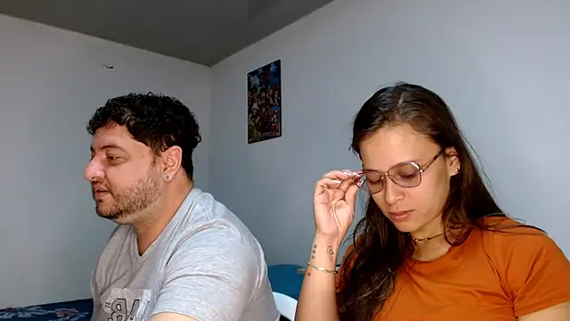 Snapshot of Paloma_Desire chatting on February 18, 6:15 pm Paloma Desire online show from February 18, 6:15 pm