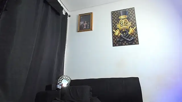 Snapshot of vincent_carusso94 chatting on June 14, 2:24 am vincent carusso94 online show from June 14, 2:24 am
