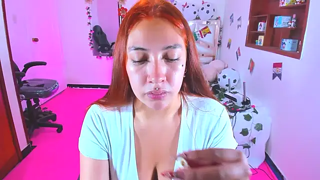 perlabeautiful online show from June 27, 4:39 am