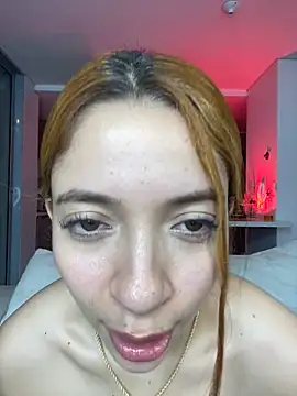 johanafox  online show from December 23, 6:33 am