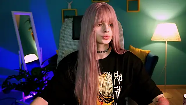 JadeCastle  online show from March 21, 2:07 am