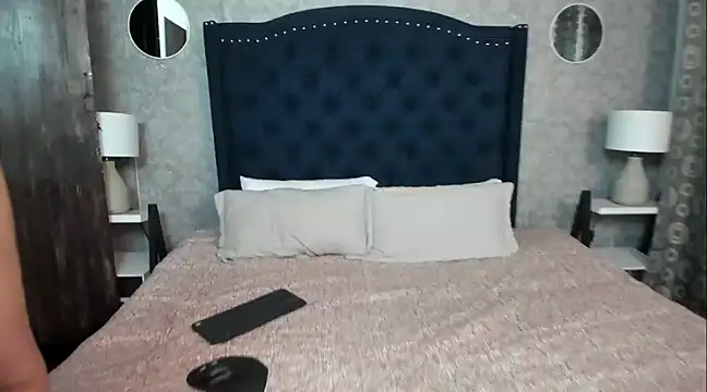 hotmature1 online show from February 9, 9:26 am