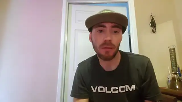 Huntzg23 online show from June 3, 1:08 am