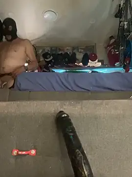 kinkycdslutsv online show from February 10, 1:53 am