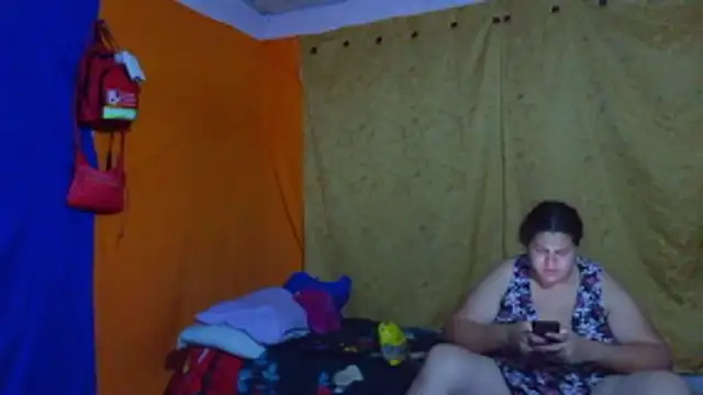 Snapshot of pecadodulce123 chatting on January 8, 10:23 pm pecadodulce123 online show from January 8, 10:23 pm