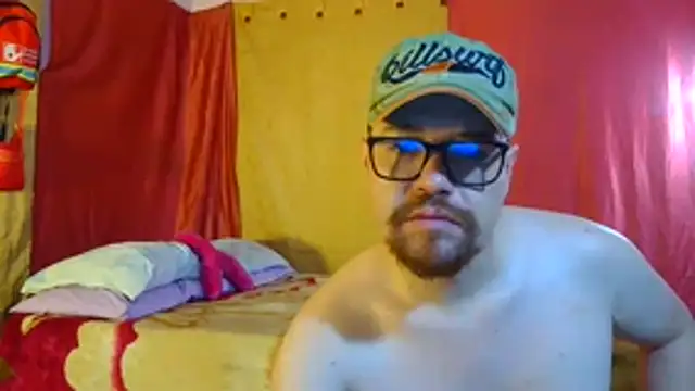 Snapshot of pecadodulce123 chatting on February 3, 11:54 pm pecadodulce123 online show from February 3, 11:54 pm