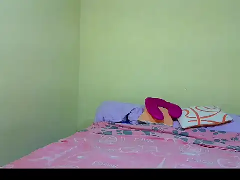 Snapshot of pecadodulce123 chatting on March 11, 12:05 am pecadodulce123 online show from March 11, 12:05 am