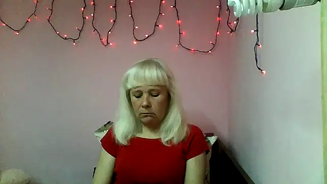 sakura blonde online show from March 17, 2:09 pm