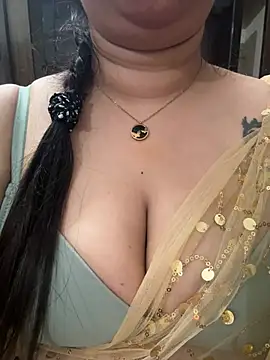 Snapshot of Akhi_Akshaya chatting on December 27, 9:11 pm Akhi Akshaya online show from December 27, 9:11 pm