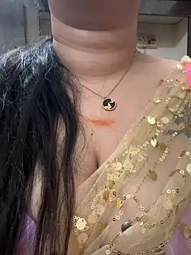 Snapshot of Akhi_Akshaya chatting on December 28, 3:59 pm Akhi Akshaya online show from December 28, 3:59 pm