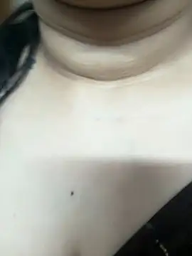 Snapshot of Akhi_Akshaya chatting on January 3, 9:47 pm Akhi Akshaya online show from January 3, 9:47 pm