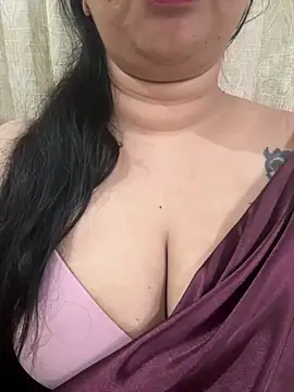 Snapshot of Akhi_Akshaya chatting on January 24, 5:42 pm Akhi Akshaya online show from January 24, 5:42 pm