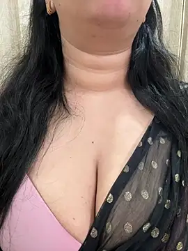 Snapshot of Akhi_Akshaya chatting on January 25, 12:06 am Akhi Akshaya online show from January 25, 12:06 am