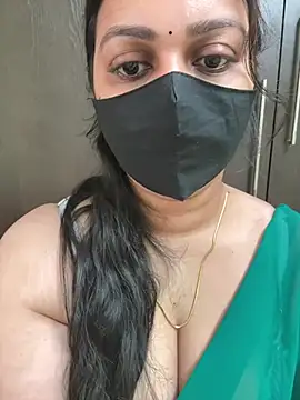 Snapshot of Akhi_Akshaya chatting on February 22, 4:18 am Akhi Akshaya online show from February 22, 4:18 am