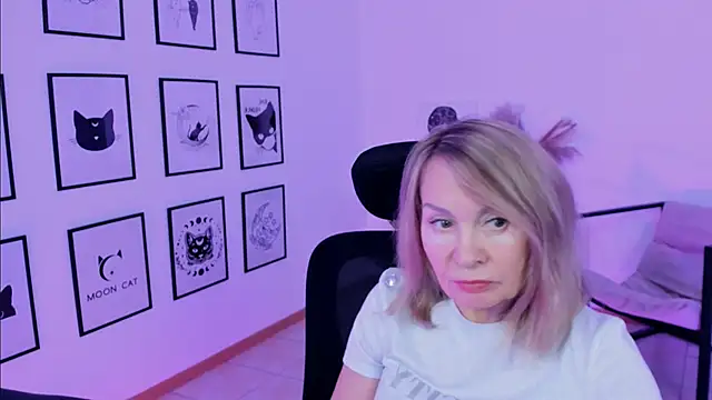 RosalindaFortuna online show from January 21, 10:41 am