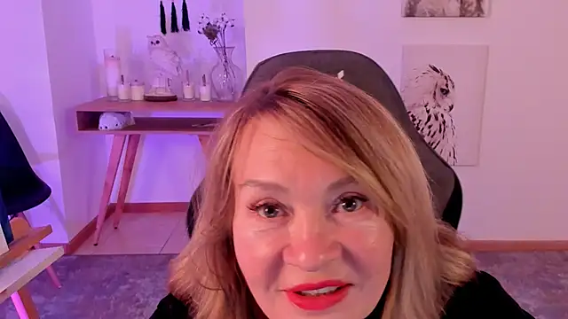 RosalindaFortuna online show from February 19, 10:45 am