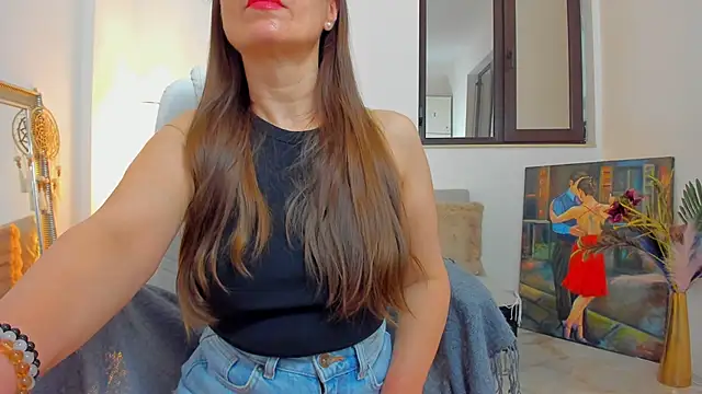 Snapshot of Julya_Anna chatting on May 19, 3:57 am Julya Anna online show from May 19, 3:57 am