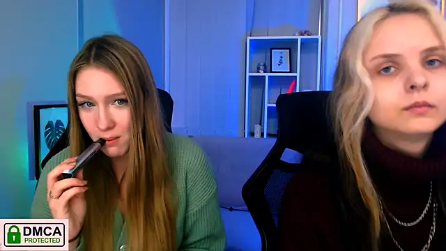 playful sophie online show from December 30, 11:04 am