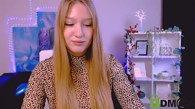 playful sophie online show from February 20, 9:31 pm