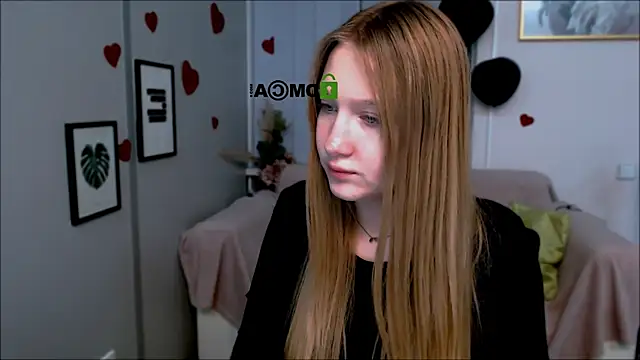 playful sophie online show from February 25, 8:19 pm