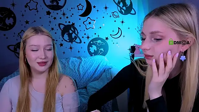 playful sophie online show from May 28, 7:11 pm