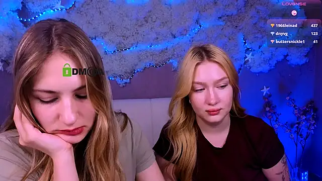 playful sophie online show from June 11, 2:53 am