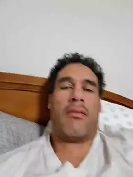 Snapshot of PNPdad6969 chatting on December 16, 9:52 pm PNPdad6969 online show from December 16, 9:52 pm