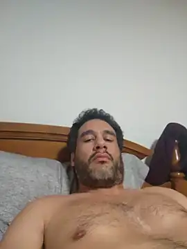 Snapshot of PNPdad6969 chatting on January 2, 1:17 am PNPdad6969 online show from January 2, 1:17 am