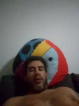 Snapshot of PNPdad6969 chatting on January 3, 11:46 am PNPdad6969 online show from January 3, 11:46 am