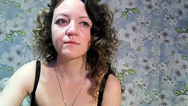 KattyLuuu online show from January 8, 7:03 pm