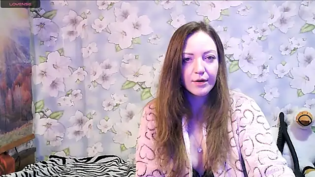 KattyLuuu online show from February 13, 11:26 pm