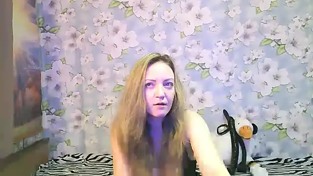 KattyLuuu online show from September 12, 8:53 pm