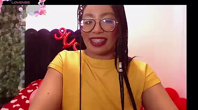 AmyBriiggs online show from February 15, 11:28 am