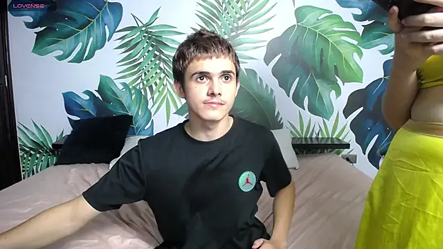 Gurvinder 1 online show from February 24, 6:36 pm