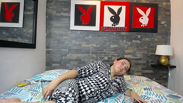 Gurvinder 1 online show from February 28, 6:52 pm