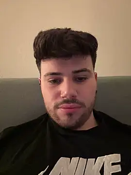 Snapshot of gayboooy_nrw chatting on December 28, 5:46 pm gayboooy nrw online show from December 28, 5:46 pm