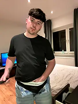 Snapshot of gayboooy_nrw chatting on November 30, 5:28 pm gayboooy nrw online show from November 30, 5:28 pm