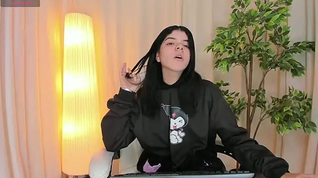 Maddy bennet online show from March 6, 7:14 am