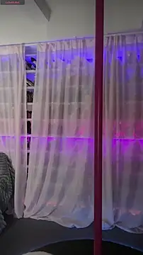 baobaomiqi linger online show from November 22, 1:59 am