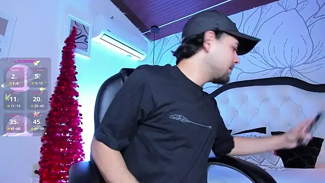 Samir bear online show from December 19, 12:34 pm